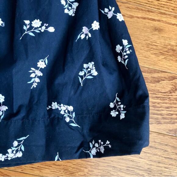 NORDSTROM Fit & Flare Navy White Floral Pleated Sleeveless Girl’s Girl’s Size 16 - Picture 7 of 10